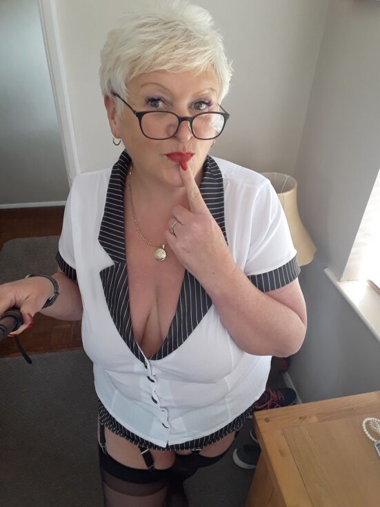 starija jebozovna milf