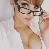 Ozbiljna za starije od 30