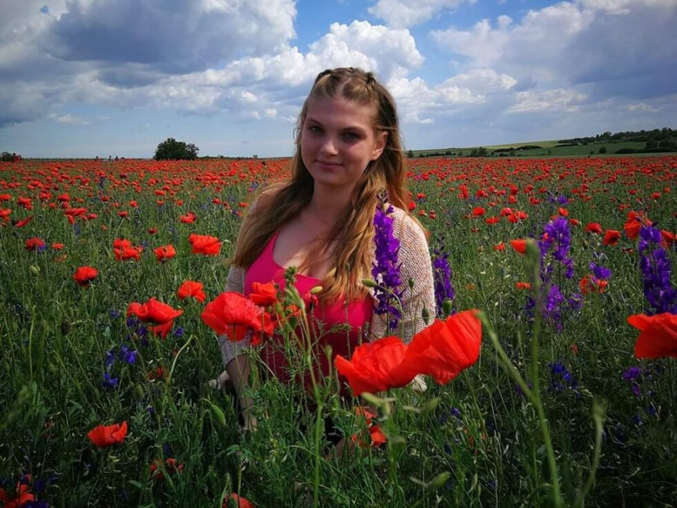 lepa romantična mlada