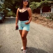 U srcu romanticna u krevetu eroticna